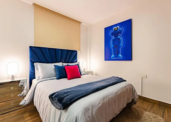 Luxury Ph With Rooftop, Bbq, And Stunning Views *