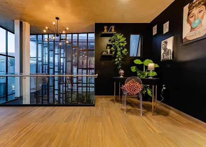 Luxury Ph With Rooftop, Bbq, And Stunning Views Apartamento