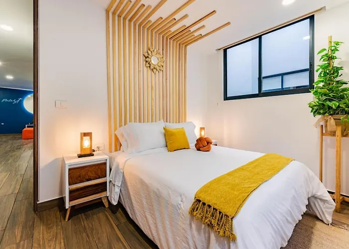Luxury Ph With Rooftop, Bbq, And Stunning Views *
